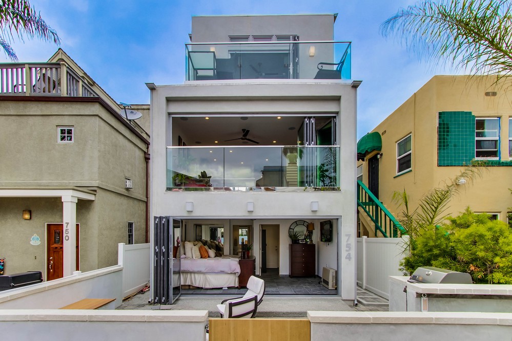 LEED Platinum single family in Mission Beach